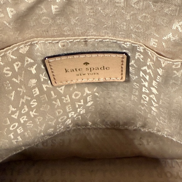 Kate Spade New York Wellesley Printed Hanna Crossbody Bag - Picture 8 of 12